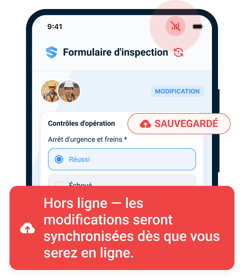 Formulaire d'inspection d'équipement rempli hors ligne sur un téléphone avec un indicateur « Enregistré hors ligne »