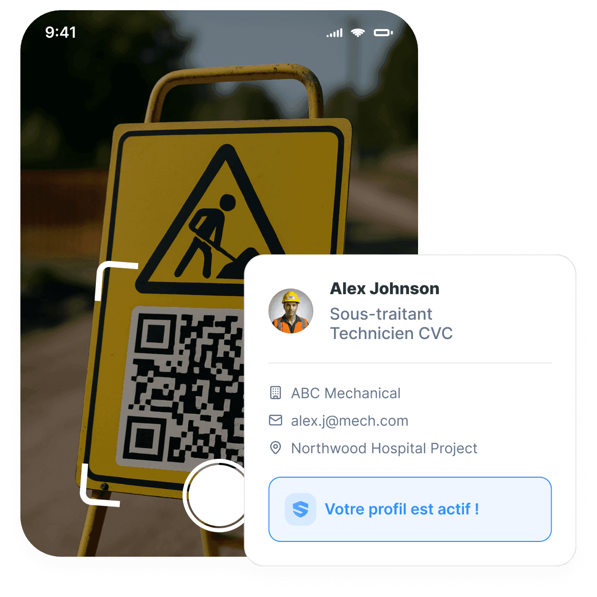 Caméra de téléphone balayant un code QR sur un panneau de chantier jaune — une carte confirme que le profil du travailleur sous-traitant est actif sur le projet Northwood Hospital